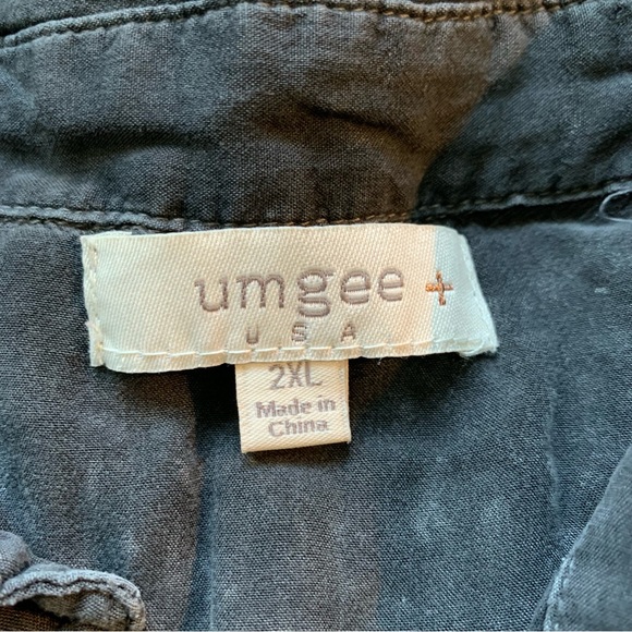 Umgee Distress 3/4 Sleeve Gray Lace button Down Tunic - Picture 2 of 5